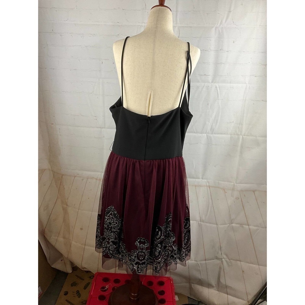 Blonde Nites by Stacy Sklar Semi Formal A-Line Dress Sz 17 Burgundy Embellished - Picture 2 of 5